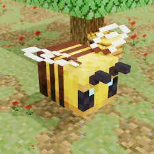 A sapling will have a 5% chance to spawn a bee nest if it is grown within 2 blocks of a flower. Artstation Minecraft Bee Maik Arnold