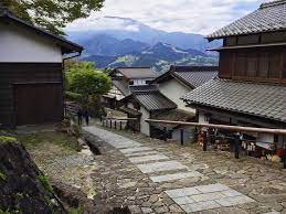 ), commonly referred to as simply tateyama, is a mountain located in the southeastern area of toyama prefecture, japan.it is one of the tallest mountains in the hida mountains at 3,015 m (9,892 ft) and, along with mount fuji and mount haku, it is one of japan's three holy mountains (三霊山, sanreizan). The Ultimate Kiso Valley Guide A Different Side Of Japan