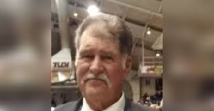 Ryan Upton's Instagram, Twitter & Facebook