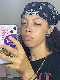 Bri Ross (@_dxddylonglegs) • Instagram photos and videos