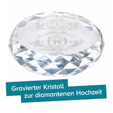 Hochzeitsgeschenk für ja sager diy geschenke hochzeit. Kristall Mit Gravur Zur Diamantenen Hochzeit Mit Namen