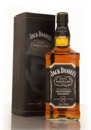 Pour écrire les nombres en toutes lettres sans fautes d'orthographe. Jack Daniel S Quebec Whisky