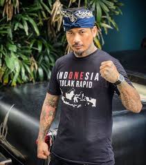 Nora alexandra philip dikabarkan pidah keyakinan karena menikah dengan jerinx. Jerinx Sid Sebut Artis Yang Diundang Jokowi Ke Istana Sebagai Cukong Jektv Co Id Semua Informasi Jambi