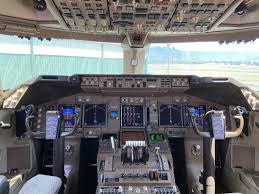 The 747lcf dreamlifter received us federal administration type certification in june 2007. What S It Like Crawling All Over A Boeing 747 At Hars Travelupdate