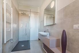 Ristrutturazione Appartamento Milano Pioltello Bagno Moderno Di Facile Ristrutturare Moderno Homify Ristrutturazione Appartamento Bagni Moderni Appartamento