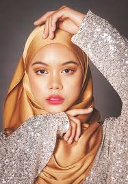Lirik nyawa & raga diciptakan oleh iman imran dan room none yang dirilis dan didistribusikan oleh mvm music. K Pop Nanti Dulu Sarah Suhairi Kosmo Digital