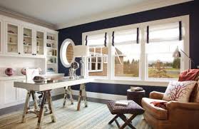 You can almost hear the sound of the waves crashing into the sand as you sit surrounded by your favorite accessories colored in various shades of ocean blues. Kitchen Design Nautical Kitchen Decor