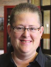 PRojects connect college and commUnity