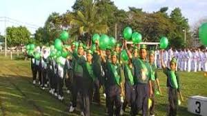 Guna menghindari hal yang tak diinginkan di kemudian hari, tak ada salahnya jika anda menuangkan perjanjian kontrak rumah. Perbarisan Rumah Sukan Smksn09 Ii By Naufa03