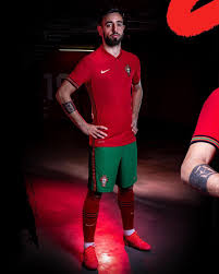 Seleção de portugal campeão campeonatos europeus humor ronaldo portugal europeu. Curiosidades Europa Twitterren Nova Camisa Do Selecao Portuguesa