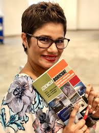 Sci & Tell in the Classroom