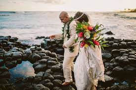Breathtaking Beach Wedding Venue Kauai Wedding The Beach House Kauai Wedding Venues Beach Kauai Wedding Photography Hawaii Wedding
