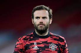The mother of manchester united spanish midfielder juan mata has died after a battle with illness. Rdwky6dd Fbu0m