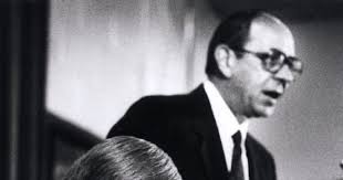 Play by the rules? In an increasingly monetized NCAA, doing the right thing  doesn't pay