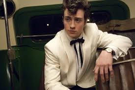 'nowhere boy' and aaron johnson make hair a focus on young john lennon's life. Aaron Taylor Johnson