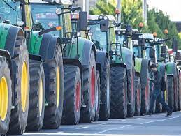 Auch aus niedersachsen sind mehr als 1.000 landwirte mit ihren treckern in die hauptstadt gefahren. Traktor Demos Einschrankungen Noch Bis 14 Februar Berlin De