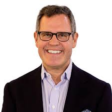 Jordan Brackett's Instagram, Twitter & Facebook