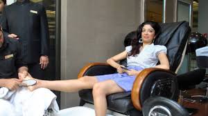 Being one of the top hair salons in mumbai, this über hairstyling destination is famous q. Best Beauty Salons In Mumbai
