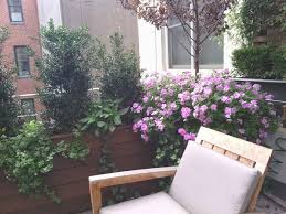 Custom Planters Ny Newyorkplantings Garden Designers Landscapers Nyc Todd Nappi Terrace Design P In 2020 Roof Top Garden Design Custom Planters Outdoor Planter Designs