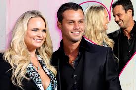 Reba McEntire Says She Has Talked About Marriage With Rex Linn