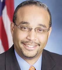 Sears Turns Republican To Challenge Peralta & Monserrate In Special  Election