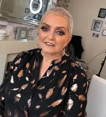 The nolans, legendary singer linda nolan speaking with andy snowden 105 calon fm, 8 february 2020. Linda Nolan S Fear Of Dying As Cancer Spreads Throughout Her Body Amid Brave Fight News Chant Uk