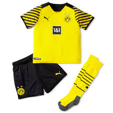 Ein foto zeigt das mögliche neue jersey. Die Bvb Fanartikel Von Erling Haaland Jetzt Online Bestellen Bvb Offizieller Bvb Online Fanshop