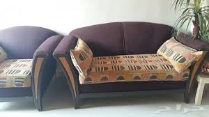 للبيع كنب مستعمل وأرضية مشمع بمكة