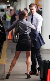 Mila kunis has admitted that she did not like her new movie friends with benefits when she first read the script. Mila Kunis Office Wear In Friends With Benefits Mila Kunis Style Mila Kunis Fashion