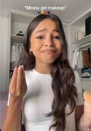 Qual É A Diferença Da Clean Girl Ou Messi Girl