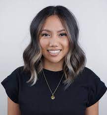 33 Dark Hair With Blonde Highlights For Stylish Brunettes Dark Hair With Highlights Balayage Hair Mushroom Blonde