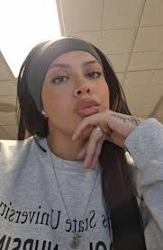 I need to answer comments, so 👇🏽😉 Monetizing is 24/7 ✨️#f4f #E4E ✨️