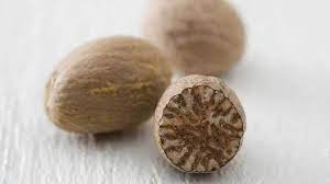 Pala memiliki khasiat luar biasa terhadap kesehatan mulut terutama untuk masalah bau mulut. 13 Manfaat Buah Pala Untuk Kesehatan Hingga Kulit