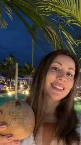 Creando y coleccionando experiencias, eso vivimos en la inauguración del  área social de #thepalms en @oceanreefislands gracias a todos los amigos en  especial a mi querida @sebellaysenora y colegas por ...