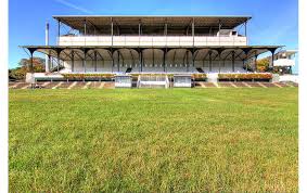 Neue zuschauerblocke bei holstein kiel umbau der gastetribune im holstein stadion beginnt am saisonende shz de from www.shz.de. Weidenpescher Stadion Objektansicht