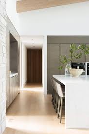 Studiomcgee Swanlake 062 Jpg House Modern Farmhouse Kitchens Lake House