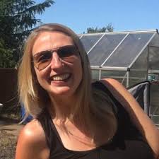 Victoria Gunn (@VictoriaGunn17)