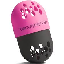 Nothin' scarier than a bone dry blender ! Beautyblender Blender Defender Protective Case