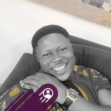 34 years young today! Some words from Nae: "Happy birthday to my father 🤗  lawd this man swear he not old 🙈 I love this man so much ! I can tell