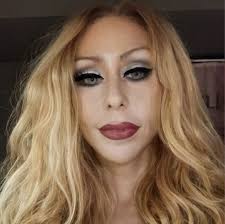 I apologize if this has been brought up before, but I have a theory about  the Mandela effect. Imagine a world where time travel in to the past isn't  only possible, but