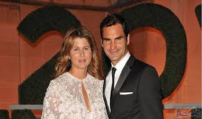 Elon musk إيلون ماسك مهندس ومخترع. Ø±ÙˆØ¬Ø± ÙÙŠØ¯Ø±ÙŠØ± ÙŠØ¹ØªØ±Ù Ø¨Ø£Ù† Ø²ÙˆØ¬ØªÙ‡ ÙˆØ£ÙˆÙ„Ø§Ø¯Ù‡ ÙŠØ£ØªÙˆÙ† Ø£ÙˆÙ„ Ø§ ÙÙŠ Ø­ÙŠØ§ØªÙ‡ ÙÙ„Ø³Ø·ÙŠÙ† Ø§Ù„ÙŠÙˆÙ…