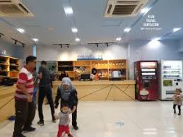 Sebenarnya dalam harga tiket, sering. Snow Walk I City Shah Alam Selangor Jejak Travel Santai