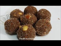 One of the simplest breakfast recipes with the touch of fried potatoes. Healthy Ladoo Recipe Red Poha Ladoo Recipe Sigappu Aval Laddu Recipe Diwali Sweet Recipe Youtube