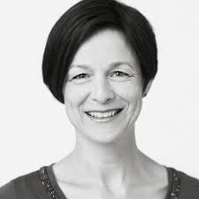 Anna-Karin ROBERTSON