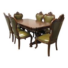A large farmhouse dining table accommodates a mixture of traditional style dining chairs. Traditional Style Dining Table And Chair 7pc Design Plus Gallery