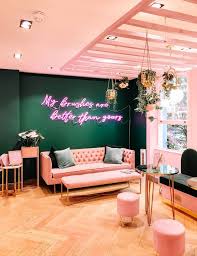 The Most Popular Instagrammable Coffee Shops And Blogger Friendly Cafes In London With Pink Lattes And Floral Display Rose Gold Decor Beauty Salon Decor Decor