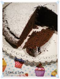 La torta al cioccolato fondente è un dolce classico della pasticceria italiana, semplice e golosissimo a base di pochi ingredienti reperibili in tutte le casa: I Fiori Di Loto Torta Al Cioccolato 5 Minuti