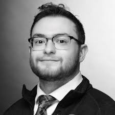 I am extremely excited to announce that following my graduation in  December, I will be packing my bags and moving to Chicago as I have  accepted a role as an Associate Product