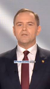 🟥 My dziś potrzebujemy ośrodków deportacji nielegalnych migrantów, a nie  ośrodków ich integracji. Jako Prezydent RP jednostronnie wypowiem Pakt  Migracyjny. Polska ze mną będzie bezpieczna! #Nawrocki2025