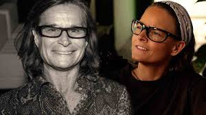 Bonnie Stoll In 'Nyad,' Explained: Is She Based On A Real-Life Person?  Where Is Bonnie Now?